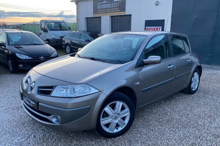 RENAULT MEGANE II BERLINE