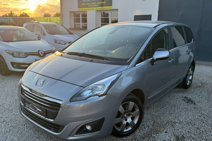 PEUGEOT 5008 BUSINESS