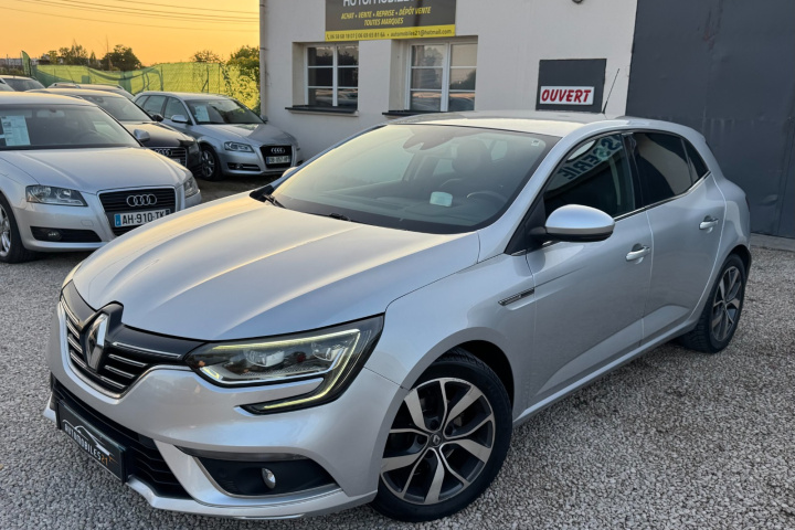RENAULT MEGANE IV BERLINE
